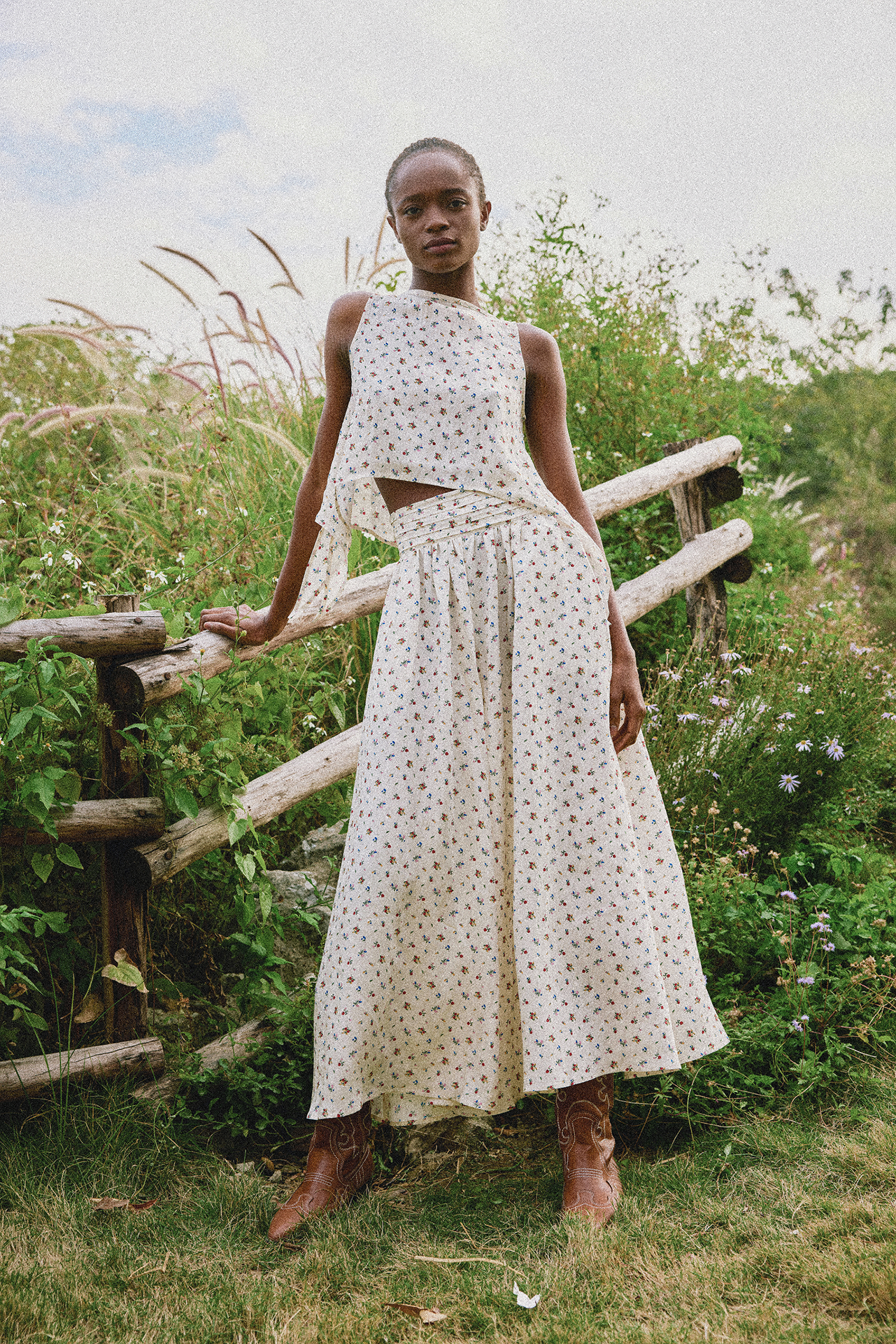 FEATURED SUMMER NIGHT SKIRT