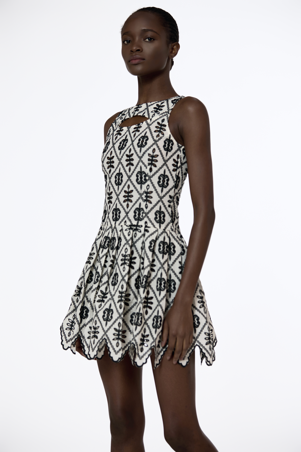 NIGHTINGALE DRESS