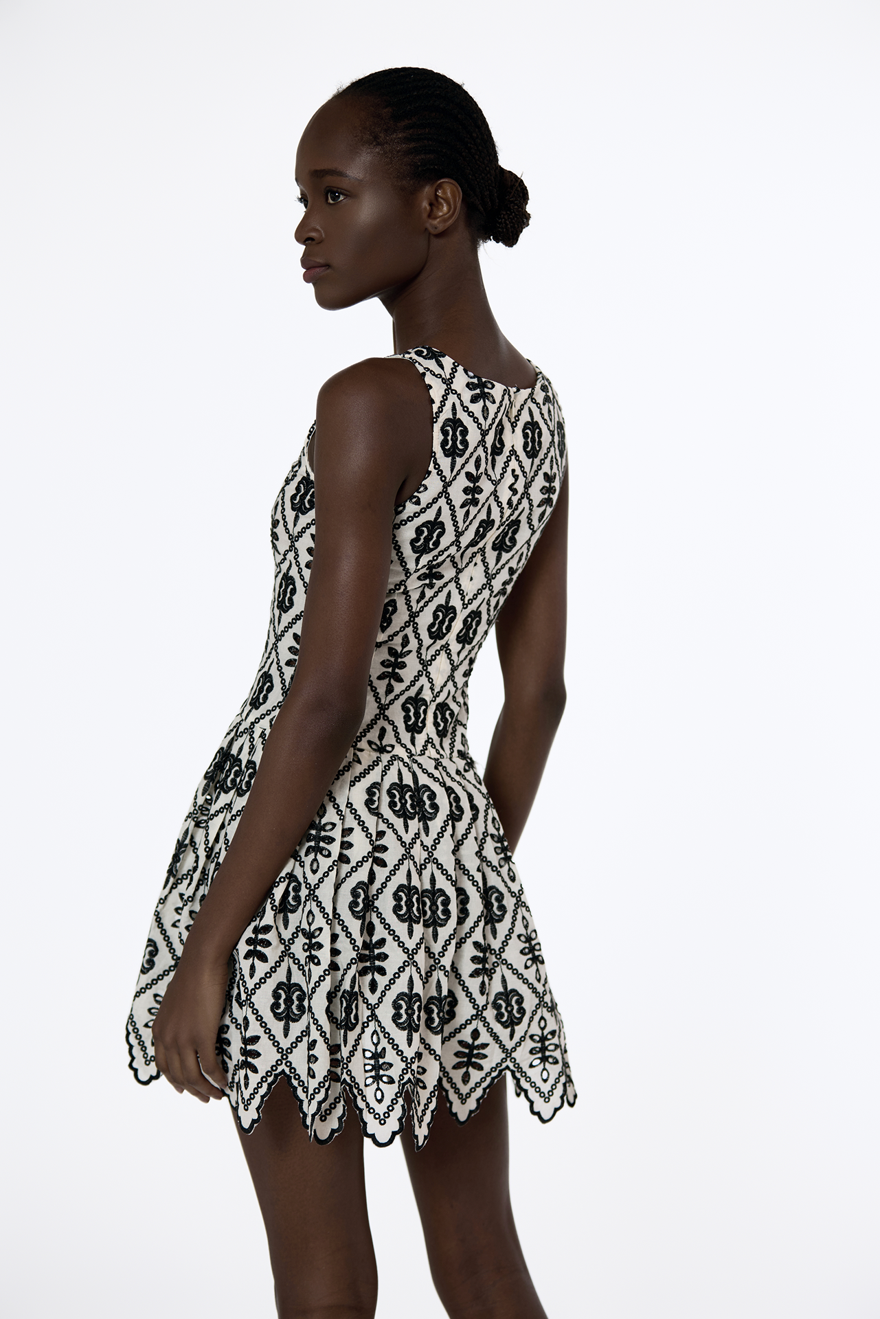 NIGHTINGALE DRESS