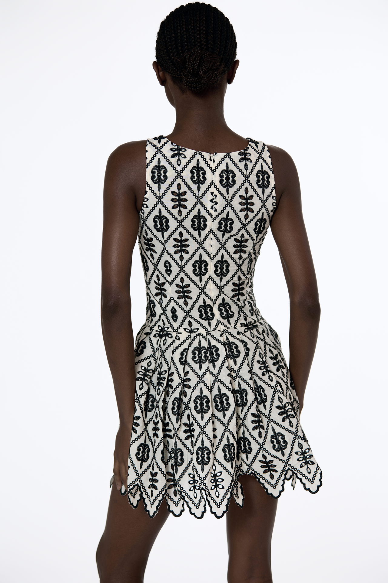 NIGHTINGALE DRESS