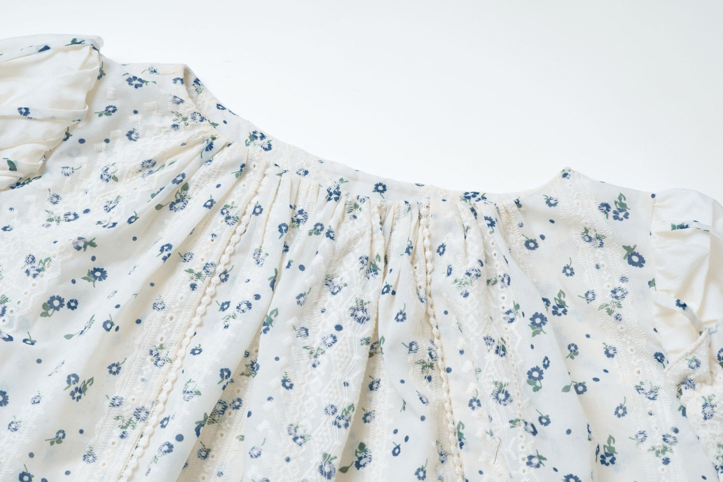 MOONFLOWER TOP (DAISY BLUE PRINT)