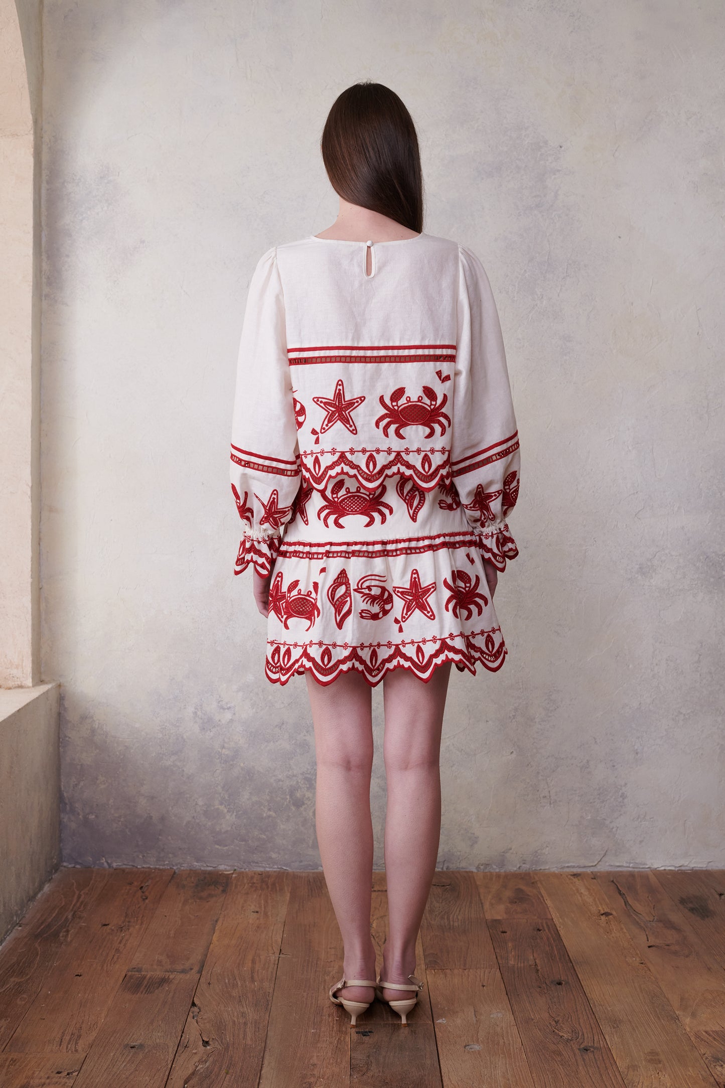 Crab & Shrimp Embroidered Short Skirt